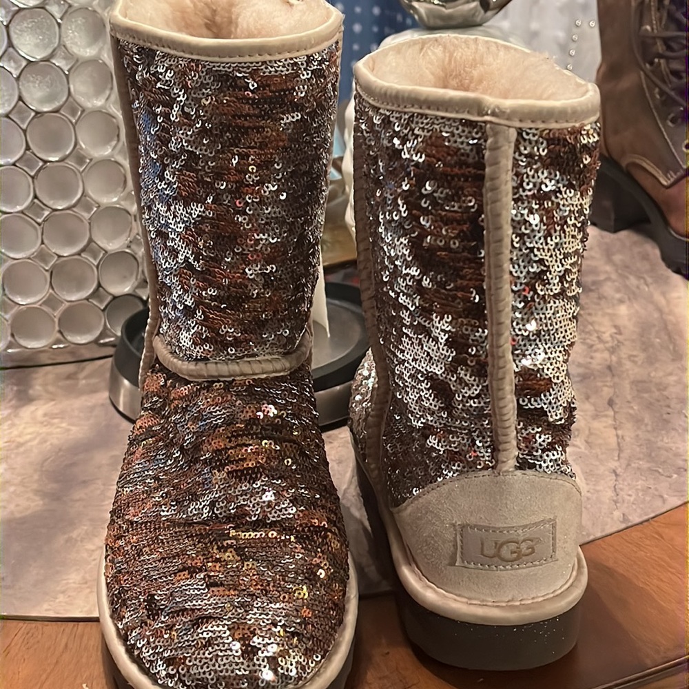 Nice - Picture 3 of 4